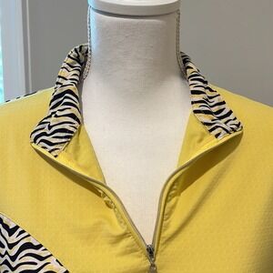 Bette & Court women's Long Sleeve Golf Tennis Shirt Large Yellow Black‎